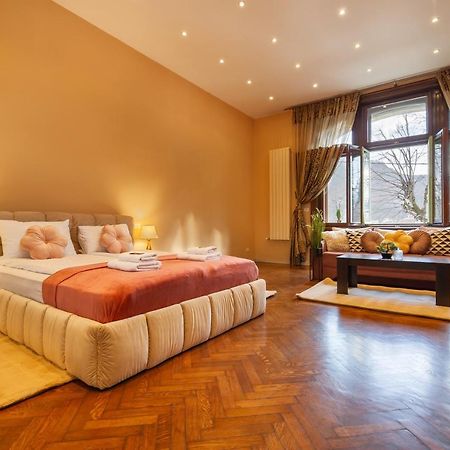 Central Park Residence Brasov Exterior photo